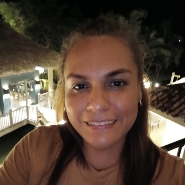 Babysitter in Villa Rosario: Mireya Rios