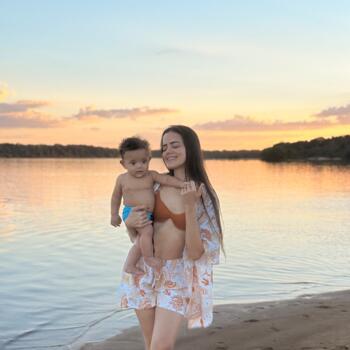 Babysitting job in Goiânia: babysitting job Rikelly