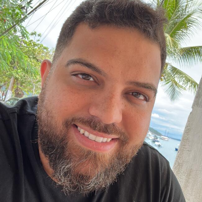 Emprego de babá em Rio de Janeiro: Ivan