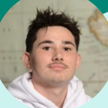 Babysitter in Saint-Brieuc: Florian