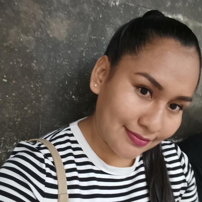 Canguro en Hospitalet de Llobregat: Daineth