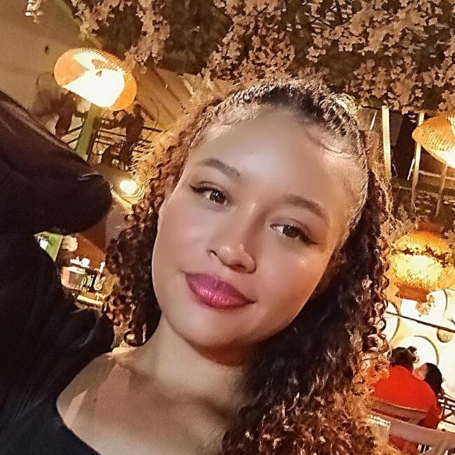 Babysitter in Manaus: Izabeli