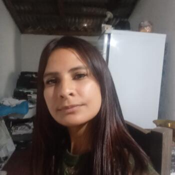 Babá Jaraguá do Sul: Jaqueline