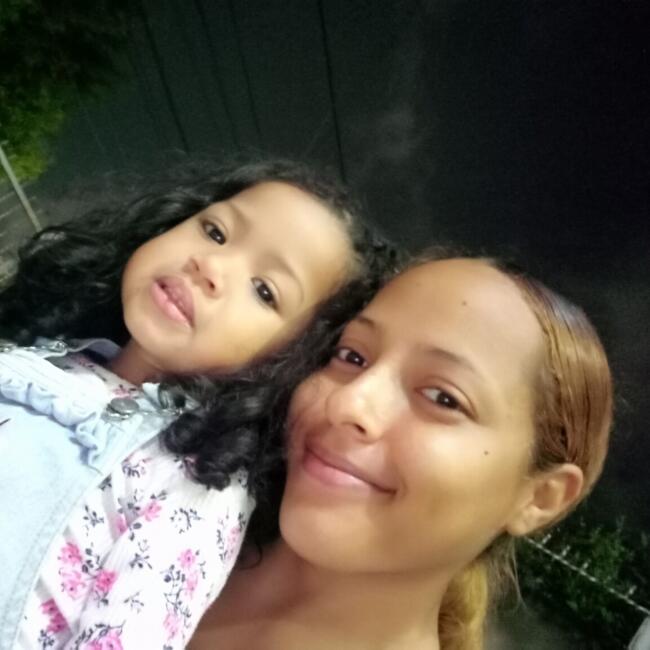 Babysitter in Cartagena: Mary