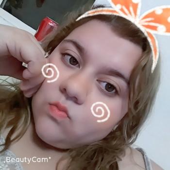 Babysitter in Riverside: Andrea