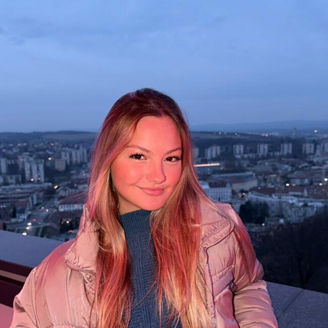 Bébiszitter Miskolc területén: Juliana