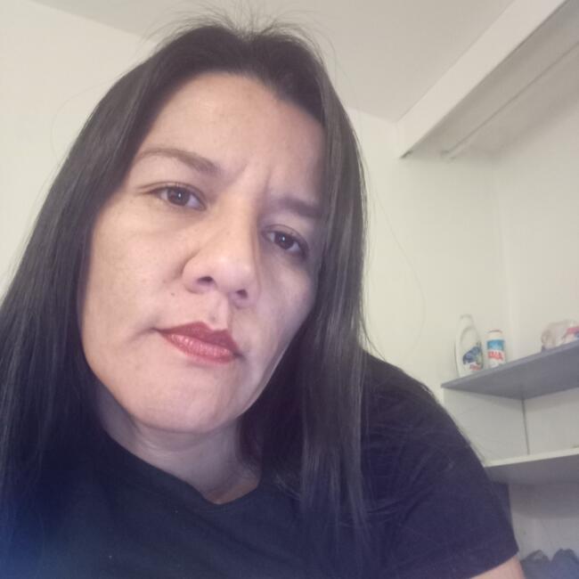 Babysitter in Champigny-sur-Marne: Diana Patricia