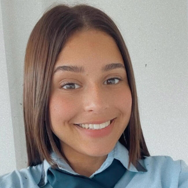 Babysitter in Guarujá: Thamiris