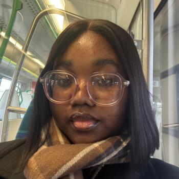 Babysitter in Birmingham: Bridget