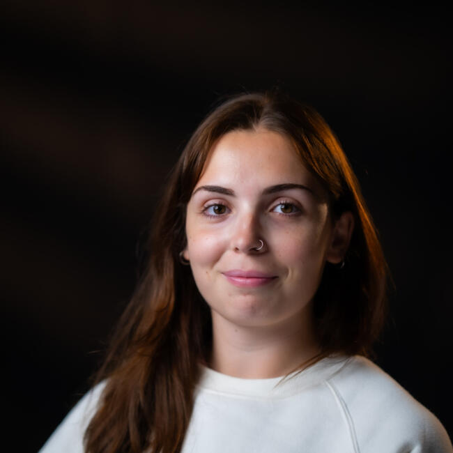 Babysitter in Paris: Paola