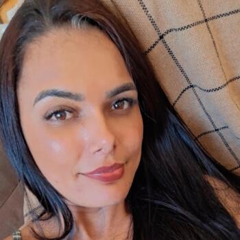 Babysitter in Juiz de Fora: Jaqueline Bispo
