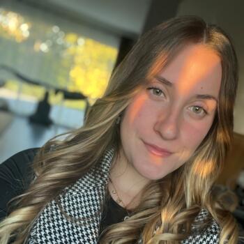 Babysitter in Montagne: Chloe