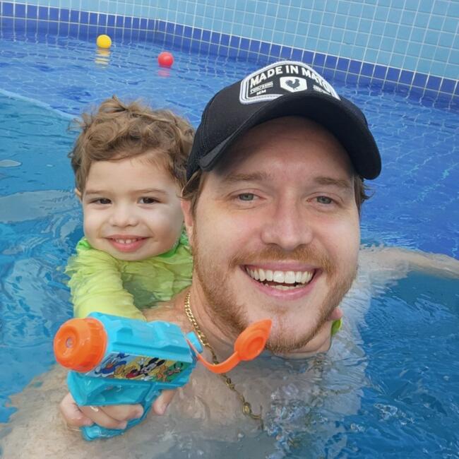 Babysitting job in Cambé: Fernando