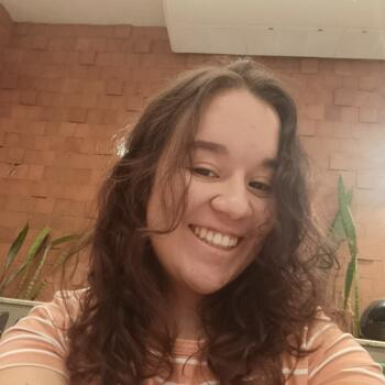 Babysitter in Nova Friburgo: Theresa