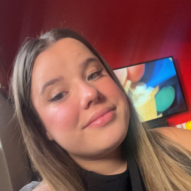 Babysitter in Brest: Maina