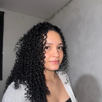 Babysitter Carapicuíba: Khauane