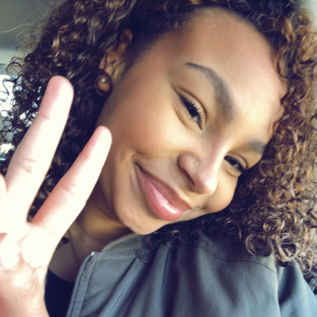 Babysitter in Niort: Crissy