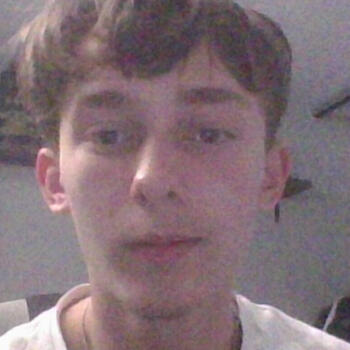 Babysitter in Port Macquarie: Reiley