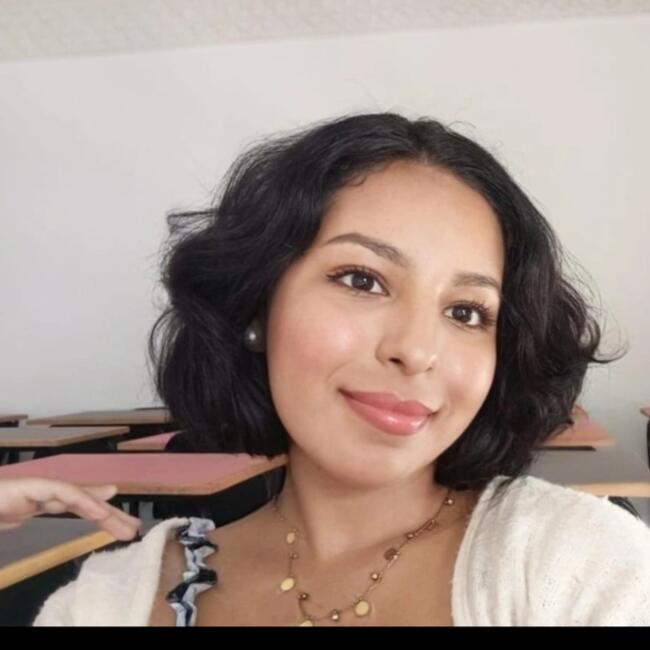 مربية أطفال في Temara: سارة