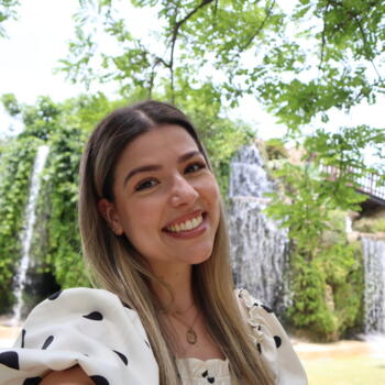 Babysitter Armação de Pêra: Carla