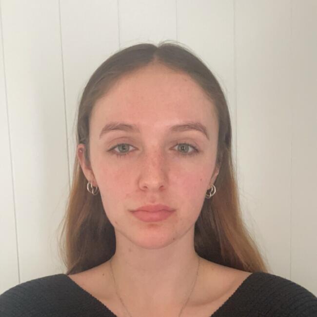 Babysitter in Tauranga: Ella