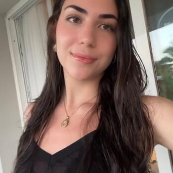 Babysitter in L'Hospitalet de Llobregat: Isabel