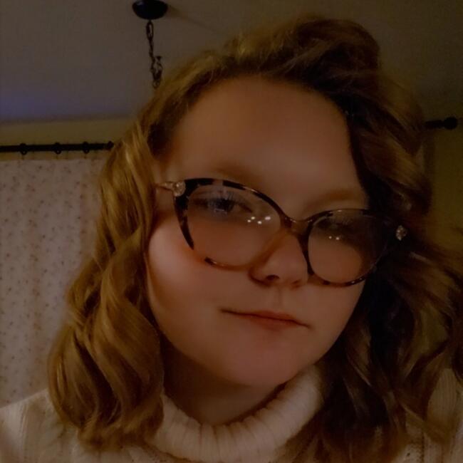 Babysitter in Lakewood (Ohio): Emily