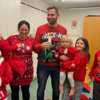 Job de garde d'enfants à Helsinki: job de garde d'enfants John