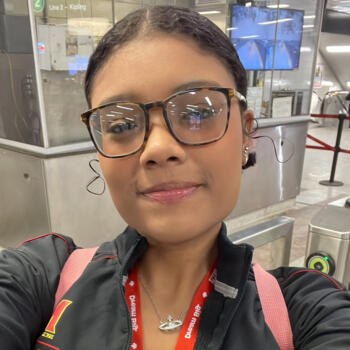 Baby-sitter in Scarborough Junction: Khamyla