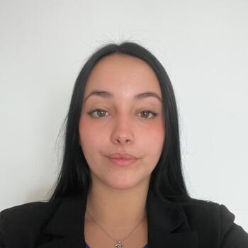 Babysitter Cadiz: Elísabet