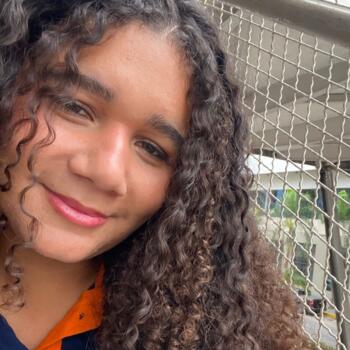 Babysitter Cuiabá: Evilly