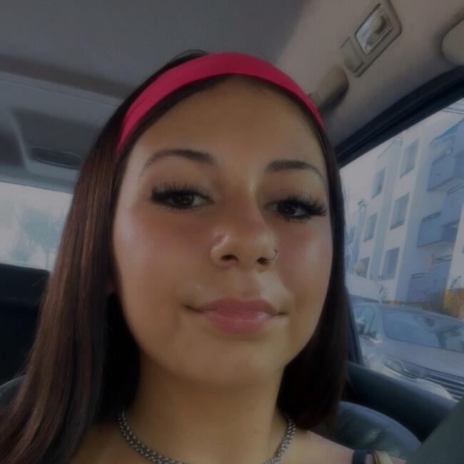 Babysitter in Tavira: Mikaela