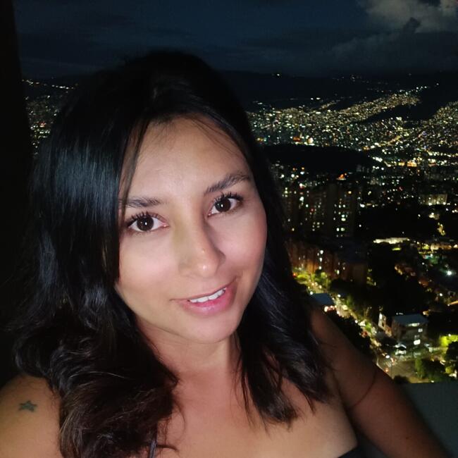 Babysitter in Medellín: Tatiana