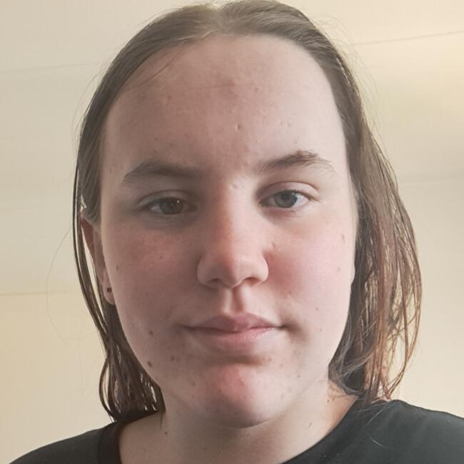 Babysitter in Whanganui: Katie