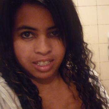 Babysitter Ponta Grossa: Alessandra Marcondes