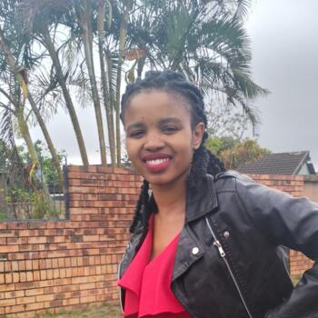 Babysitter in Richards Bay: Asunder