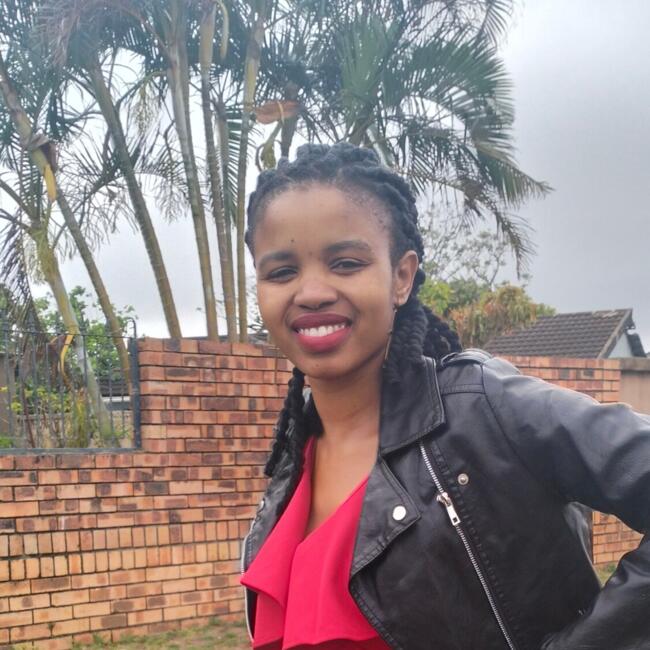 Babysitter in Richards Bay: Asunder