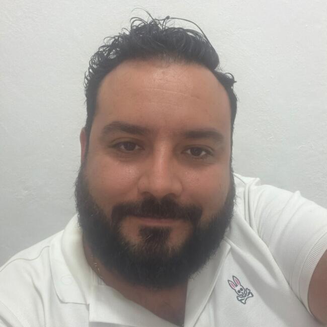 Babysitting job in Mérida: Edgar izair