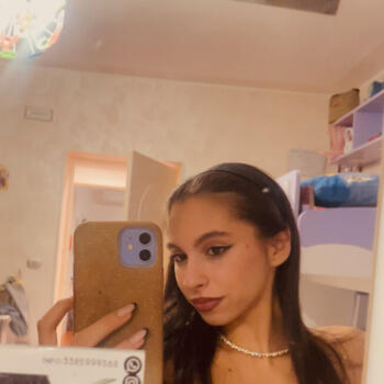 Babysitter Fisciano: Angela