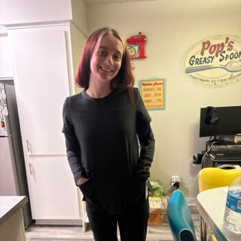 Babysitter in Mesa: Annie