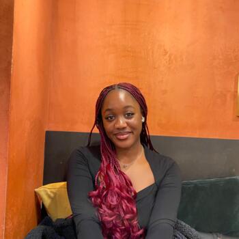 Babysitter in Saint-Gilles: Kathryne