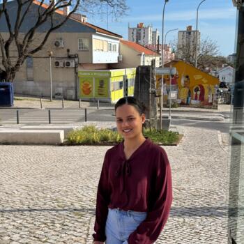 Babysitter em Carcavelos: Yasmim