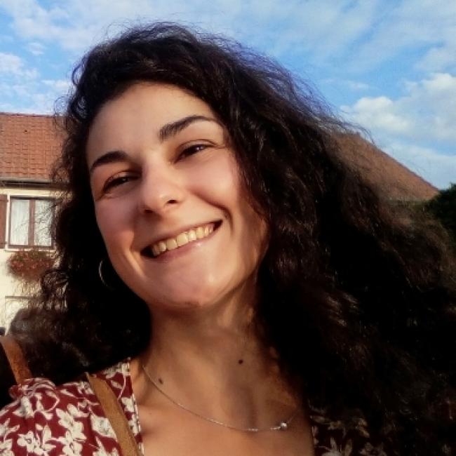 Babysitter in Mons: Melly