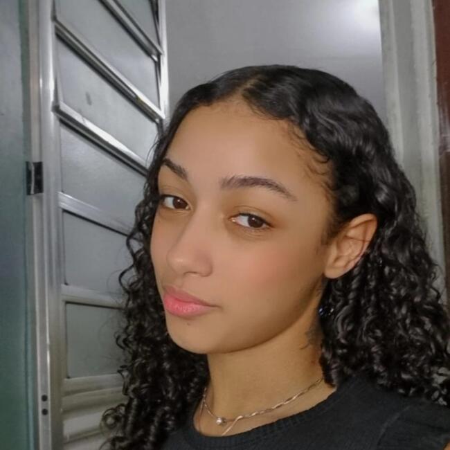 Babysitter in São Paulo (São Paulo): Elaine