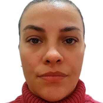 Babysitter in Barueri: Isabel