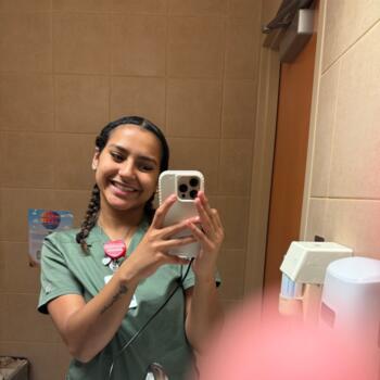 Babysitting job in Apopka: babysitting job Hyla