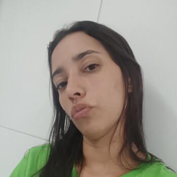 Babysitter Maracanaú: Julia