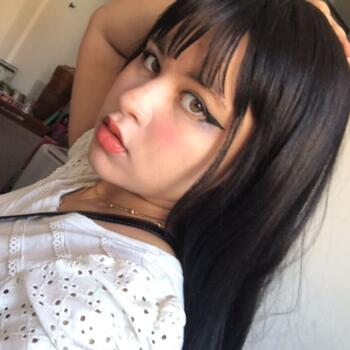 Babysitter Brasília: Letícia