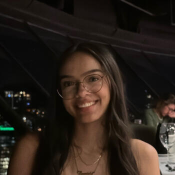 Baby-sitter Langley: Daniela