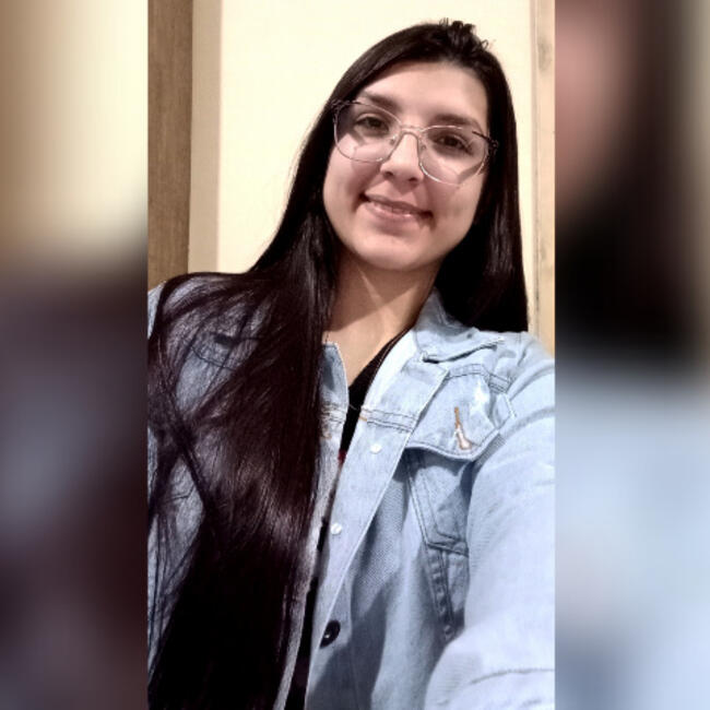 Babysitter in Viamão: Isabel